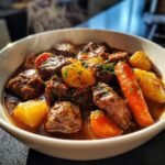 Christmas Healthy Slow Cooker Beef Stew (Classic Healthy)