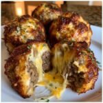 Healthy Garlic Parmesan Cheeseburger Bombs