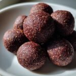 Healthy Chocolate Peppermint Patty Balls