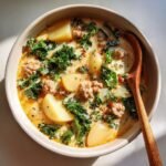 Healthy Crockpot Zuppa Toscana soup