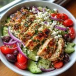 Healthy Low-Carb Greek Chicken Bowl