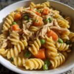 Crockpot Chicken Pot Pie Pasta