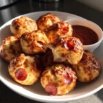 Easy Pepperoni Pizza Bombs