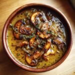 Healthy Caramelized Onion and Mushroom Soup (Healthy)