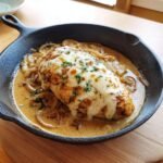Healthy Creamy French Onion Chicken Skillet (Low-Carb)