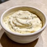 Healthy Healthy French Onion Dip (Greek Yogurt)