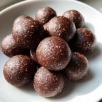 Healthy Keto Peanut Butter Fat Bombs
