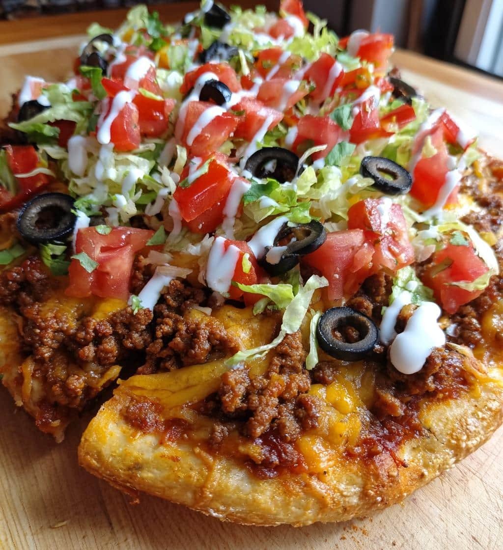 25-Minute Taco Pizza That Will Haunt Your Cravings 4 Taco Pizza - detail 1