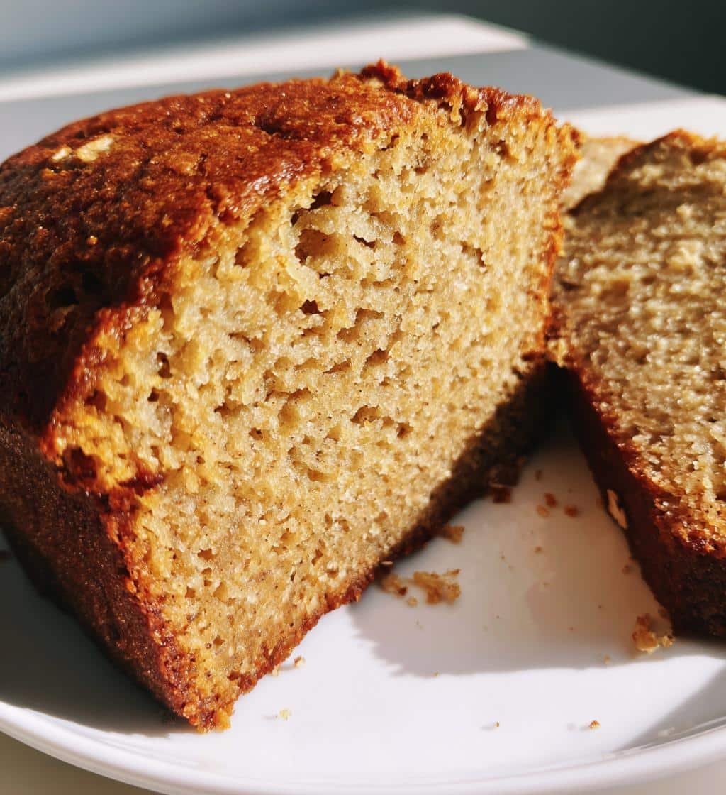 Healthy 4-Ingredient Vegan Power Bread - detail 1