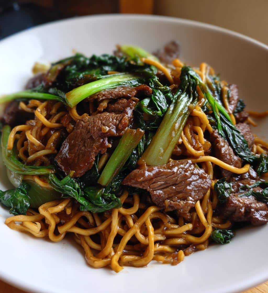 20-Minute Healthy Beef and Bok Choy Chow Mein That Tastes Divine 4 Healthy Beef and Bok Choy Chow Mein - detail 1