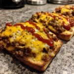 Easy Cheeseburger Garlic Toast