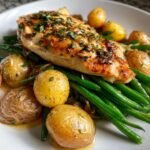 Healthy One Pan Garlic Herb Chicken with Potatoes & Green beans