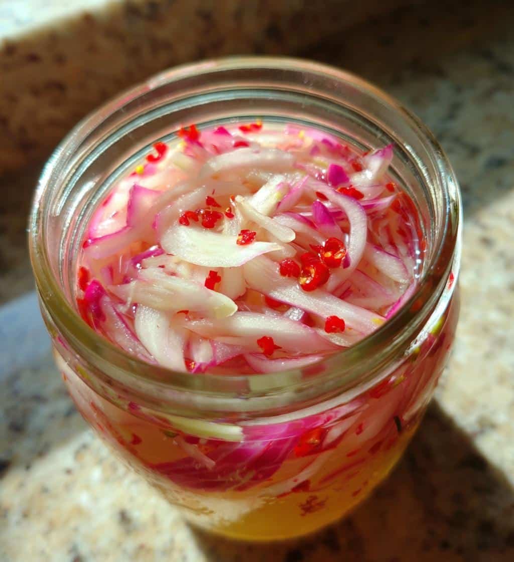 Healthy Simple Pickled White Onions (Asian Style)