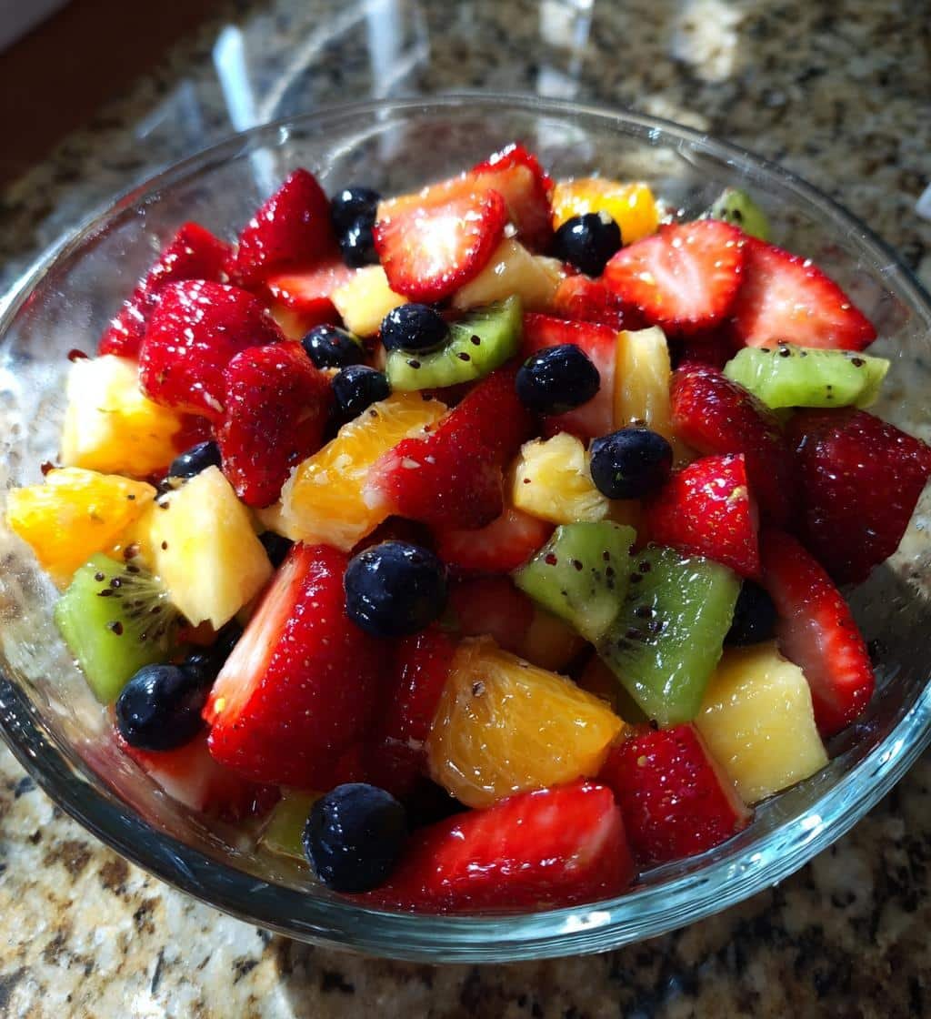 Healthy Fresh Fruit Salad with Honey Lime Dressing - detail 1