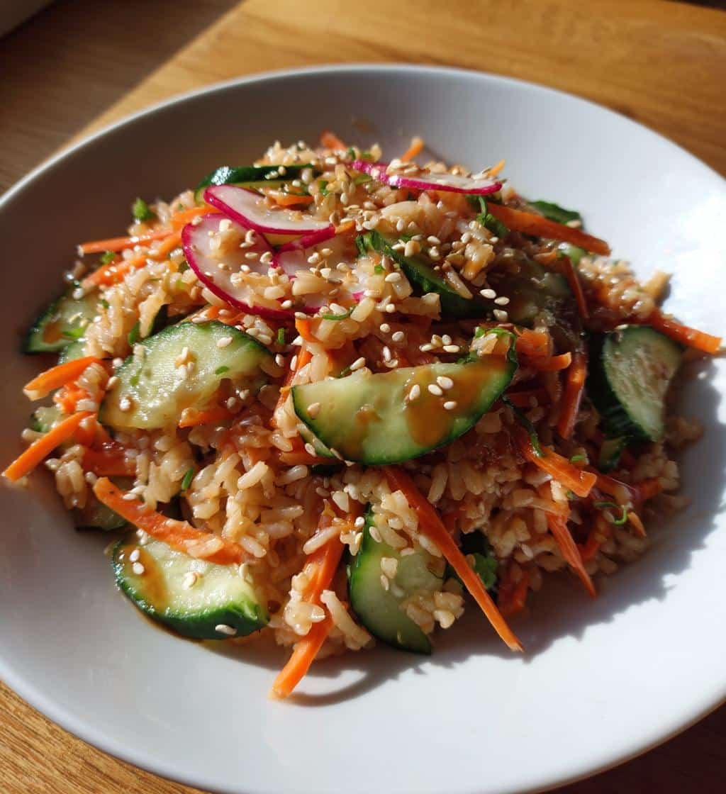 Healthy Crispy Rice Salad - detail 1
