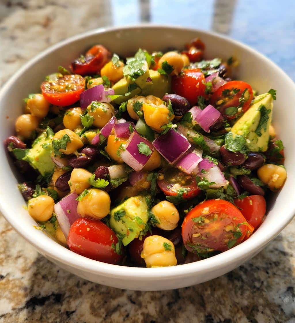 Healthy Southwest Chickpea Black Bean Salad - detail 1